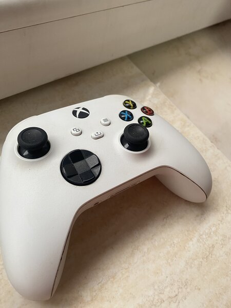 Xbox Series S + 2 controllere, stare foarte buna+jocuri pe el